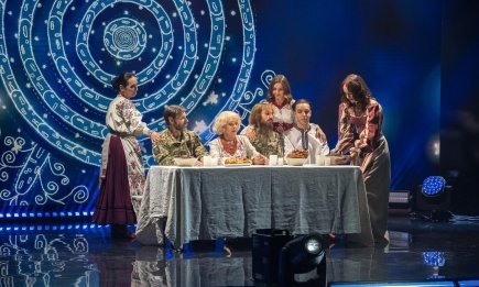 Несподіваний дарунок глядачам: Ада Роговцева з родиною з’явиться у різдвяній містерії "Території Різдва. Дух Нескорених"