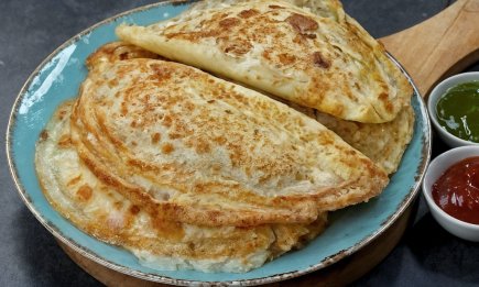 Начинка просто тает во рту: этот завтрак – настоящая находка для ленивой хозяйки (РЕЦЕПТ)