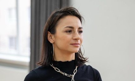 "Это возможность уберечь семью": Илона Гвоздева откровенно призналась, кто помогает ей воспитывать детей