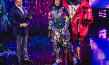 Рыцарь сердец: Наталья Мосейчук спела на сцене шоу "Маскарад" (ВИДЕО)