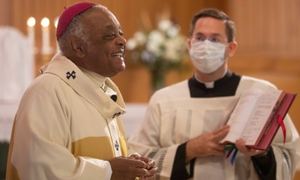 Папа Римский впервые назначил кардиналом темнокожего священника