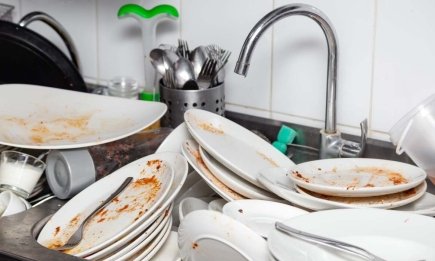 Люди, которые оставляют грязную посуду в раковине, имеют эти 9 черт характера