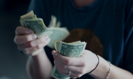 15 геніальних варіантів, як можна сховати гроші у квартирі