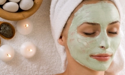 Как освежить кожу за пару часов до Нового года: экспресс-маски для лица