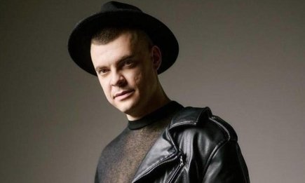 Виталий Лобач остановил концерт из-за жестокой драки у сцены: одна из женщин потеряла зуб (ВИДЕО)