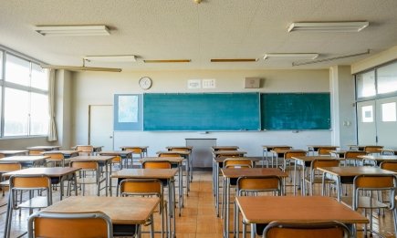 Поздравляем с Днем знаний: сколько детей в этом году идет в школу и в каком формате?