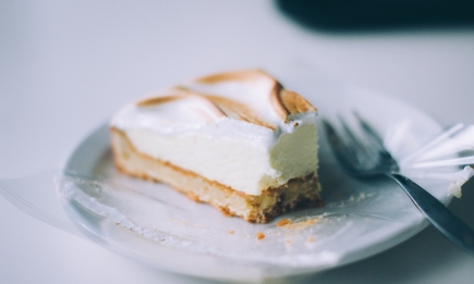 Ніжний, мов хмарка, десерт: як приготувати фантастичний торт “Сльози янгола” (РЕЦЕПТ)