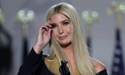 Бесконечные ноги и мини: Иванка Трамп ошеломила новым эффектным выходом (ФОТО)