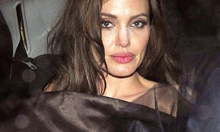 Наоми Кэмпбелл и Анджелина Джоли напились. ФОТО