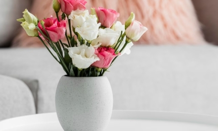 Куда поставить цветы, чтобы они долго не вяли: простые правила от флористов