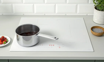 Чем мыть индукционную плиту: какие средства выбрать, чтобы не испортить поверхность