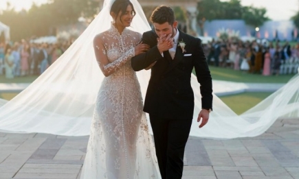 До слез: в Сеть попали трогательные кадры со свадебной церемонии Приянки Чопры и Ника Джонаса