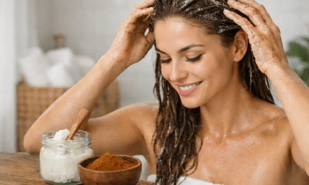 Маска с корицей и кокосовым маслом, которая "взорвет" рост ваших волос: готовим дома за 60 секунд!