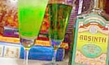 Модный напиток: зеленый волшебник абсент
