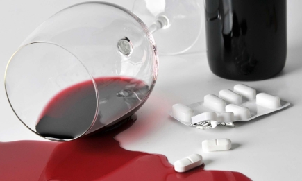 Лекарства и алкоголь: какие препараты нельзя смешивать со спиртными напитками