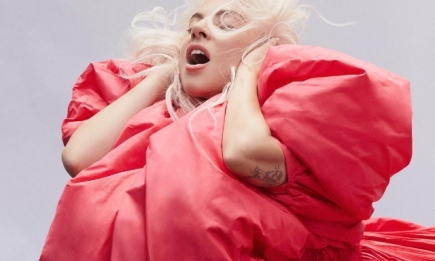 Леди Гага призналась, что забеременела от своего насильника