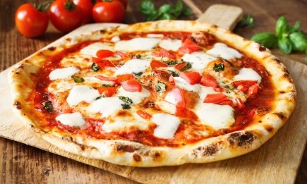 Справжня королівська піца: чому знаменита “Маргарита” так називається і до чого тут італійський прапор