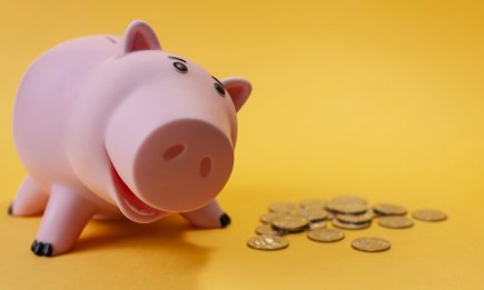 Украдене щастя: як борги висмоктують з нас життя