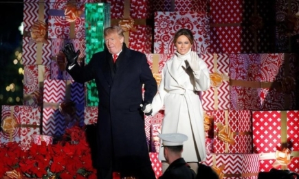 Первая пара США зажгла огни на главной рождественской елке страны (ФОТО+ВИДЕО)