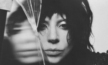 От "Рождение звезды" к психиатрии: как Леди Гага пережила эмоциональный крах в творческой карьере