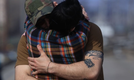 Как общаться родным с военными, которые вернулись из зоны боевых действий: советы психолога