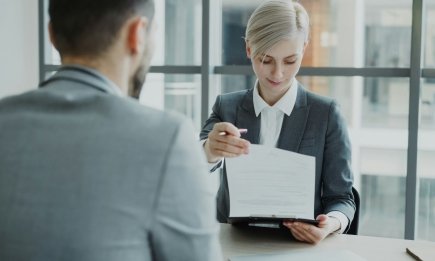 Як пояснити на новому місці роботи, чому вас звільнили, і про що краще НЕ ГОВОРИТИ