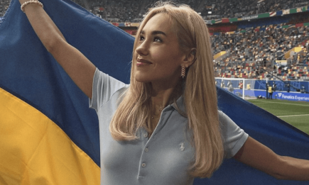 Даша Квиткова побывала на матче сборной Украины на Евро-2024, где осуществила мечту красавицы-мамы (ФОТО)