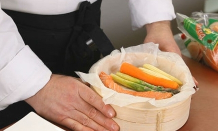 Рецепт соуса "Терияки" с лососем и овощами на пару. Видео