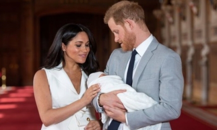 Почему новорожденный сын Меган Маркл и принца Гарри не получит королевский титул