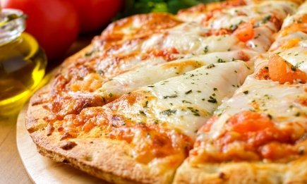 Самая вкусная пицца на жидком тесте: если обед нужен быстро (РЕЦЕПТ)