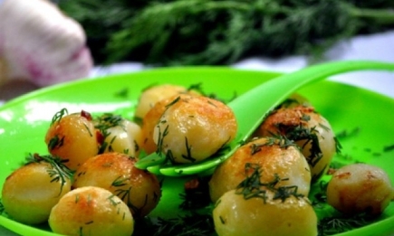 Блюда из молодого картофеля: топ 3 рецепта