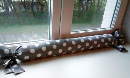 Холод больше не проникнет в комнату: простой лайфхак с солью, от какого дома будет на несколько градусов теплее