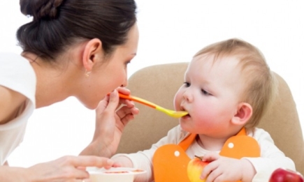 Сок для детей: полезные советы маме грудничка