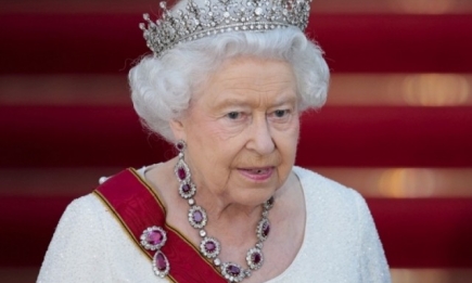 91-летняя королева Елизавета II оседлала лошадь (ФОТО)