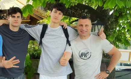 Где сейчас сыновья Кличко, сколько им лет и подпадают ли они под призыв (ФОТО)