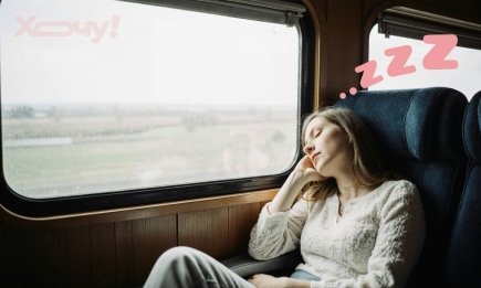 Сон в дорозі: ТОП-7 лайфхаків, які допоможуть вам виспатися в поїзді, авто чи літаку