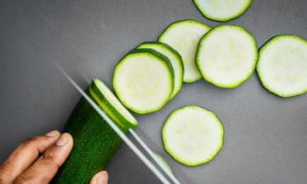 Этот овощ можно есть вместо огурцов и даже класть в салаты: новый взгляд на дешевый и доступный продукт