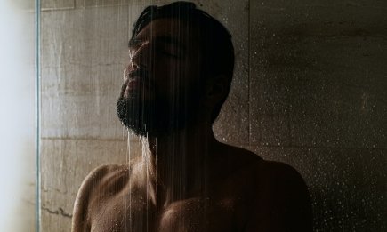 Итальянский душ вытесняет классические кабины: почему этот тренд завоевывает современные ванные комнаты