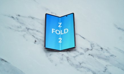 Більше не експеримент: чому Galaxy Fold 7 змушує власників iPhone задуматися про перехід (ВІДЕО)