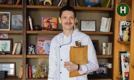 Не подходил по возрасту: Евгений Поливода рассказал о закулисье съемок и признался, почему ему советовали уйти с телевидения