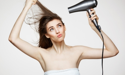Як краще сушити волосся — феном чи природним шляхом? Відповідь вас здивує