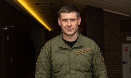 Поменял сцену на оружие: интересные факты об известном украинском актере Алексее Тритенко