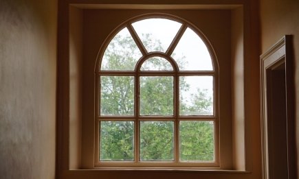 Секрет чистого окна за 2 минуты: весенний лайфхак