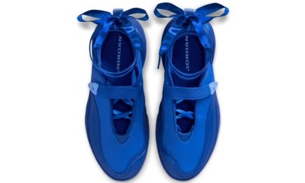 Спорт встретил балет: Jordan выпустят кроссовки-пуанты, уже активно обсуждаемые в Сети (ФОТО)