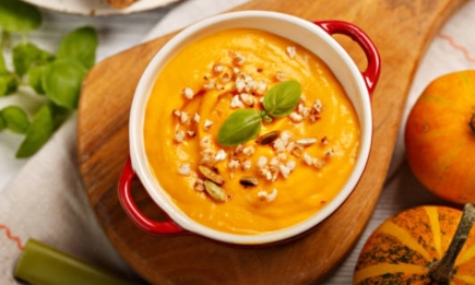 Крем-суп из тыквы с базиликом: готовим идеальное осеннее сочетание