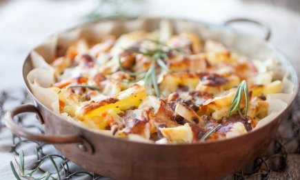 Один ингредиент портит мясо по-французски: его добавляют все