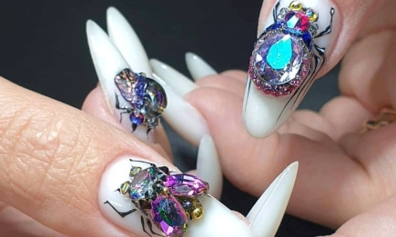 Королевские ногти: украшаем маникюр стразами (ФОТО)