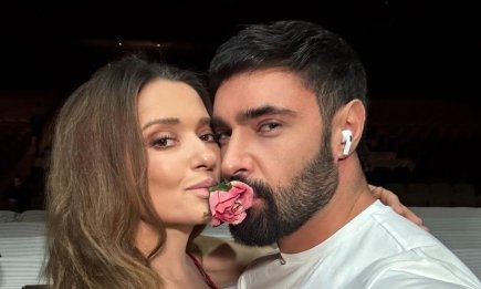 Виталий Козловский поцеловался с Могилевской во время выступления в Киеве: Сеть взорвалась обсуждениями (ВИДЕО)