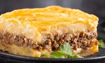 Картофельный "лежень": ленивое украинское блюдо, которым наестся вся семья (РЕЦЕПТ)