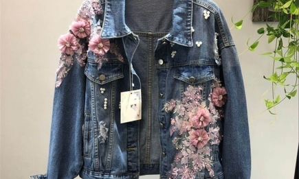 Трендовые джинсовые куртки на лето 2023: добавляем бусинки и кружево (ФОТО)
